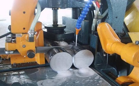 南山卧式带锯床的送料方式有哪几种？